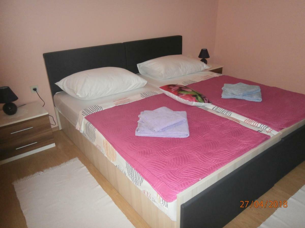 Family Apartment Tonko With King'S Bed マトゥリ エクステリア 写真